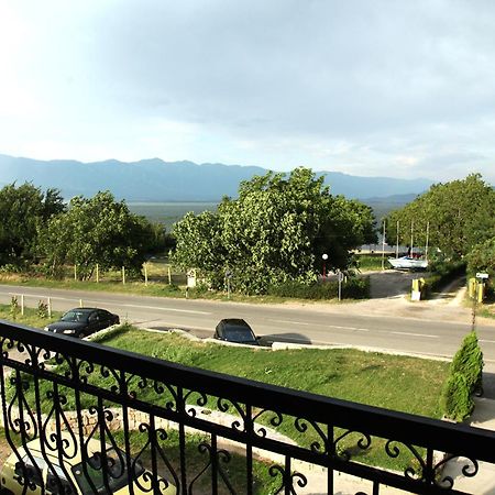 Apartmani Alex Beach Dojran 객실 사진