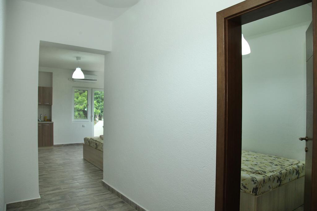 Apartmani Alex Beach Dojran 객실 사진